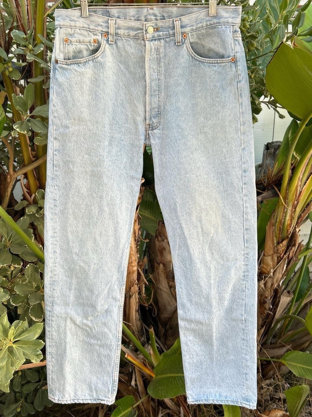 Vintage 1990 Levi’s 501 USA Made Jeans 34x31 Light Wash Denim 36x32